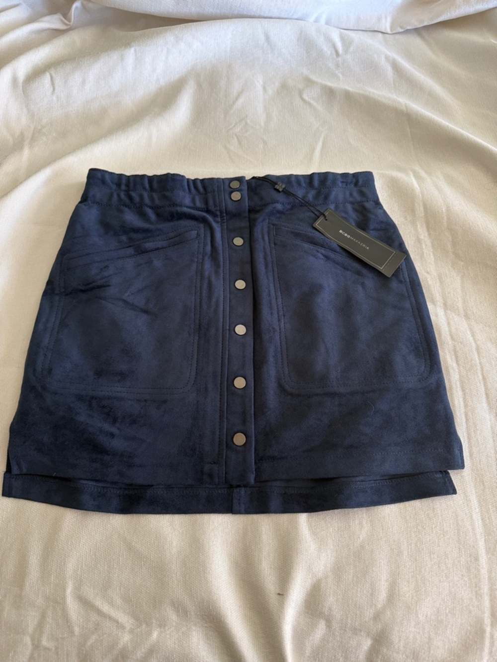 BCBGMaxAzria Navy Button-Front Suede Mini Skirt festival